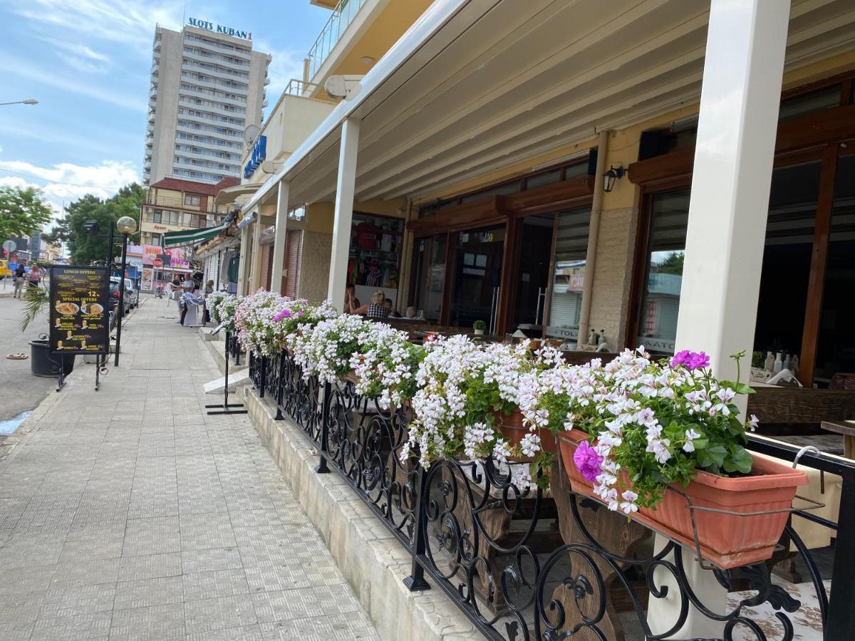 Hotel Atol Napospart Kültér fotó