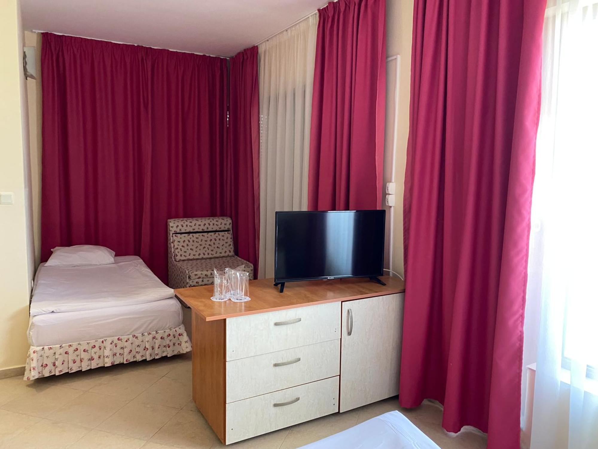 Hotel Atol Napospart Kültér fotó