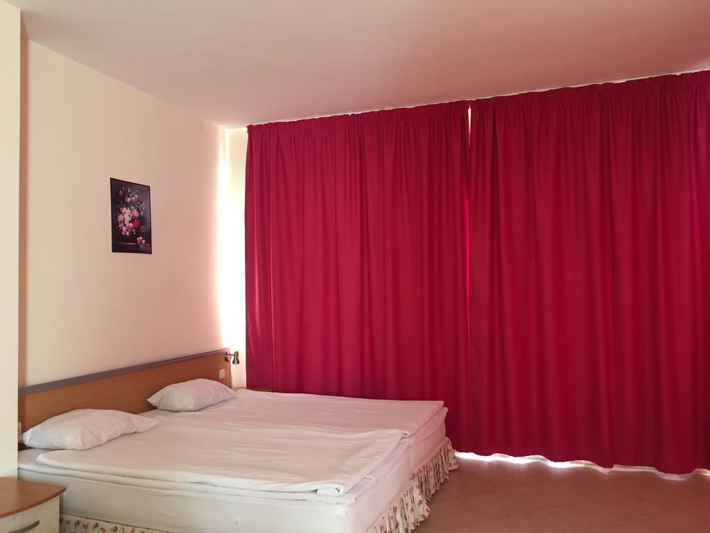 Hotel Atol Napospart Kültér fotó